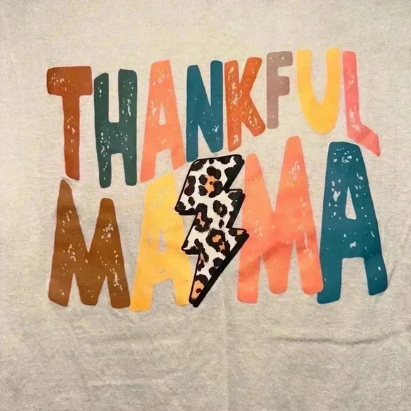 Thankful Mama with Leopard Lightening Bolt / Women's Gildan T-Shirt Beige S/Fall - Picture 3 of 9